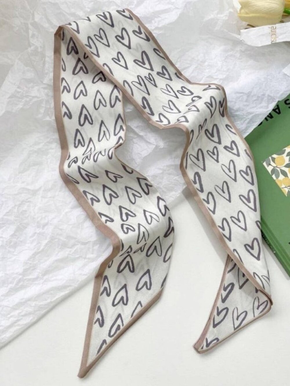 HeartPatterned Scarf1843